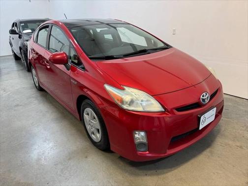 2010 Toyota Prius III