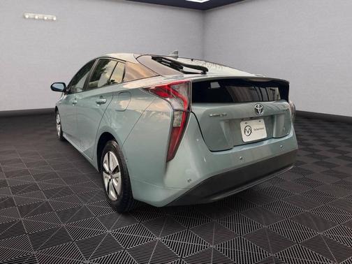 2017 Toyota Prius Three