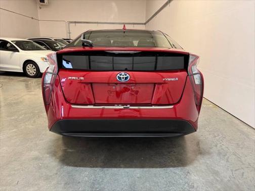 2016 Toyota Prius Two