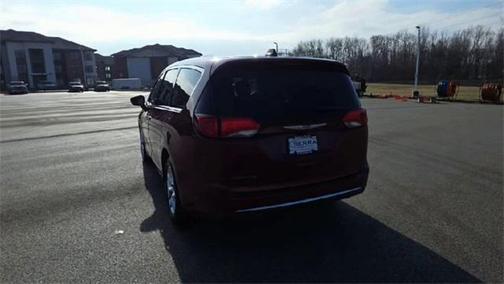 2020 Chrysler Pacifica Touring