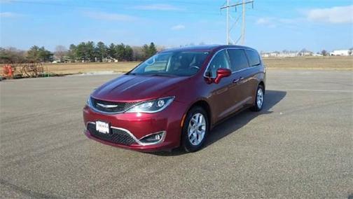 2020 Chrysler Pacifica Touring