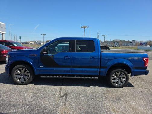 LIGHTNING BLUE 2017 Ford F-150 XLT