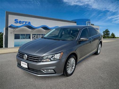 2016 Volkswagen Passat 1.8T SE