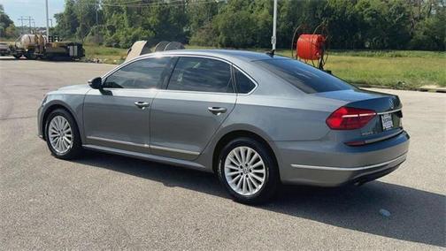 2016 Volkswagen Passat 1.8T SE