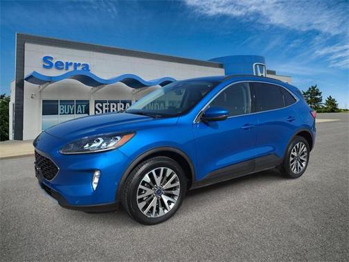 2020 Ford Escape Titanium