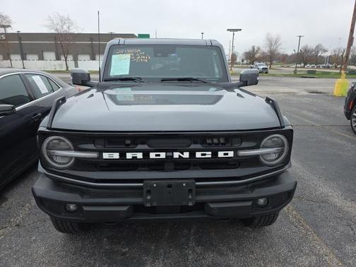 2023 Ford Bronco Outer Banks