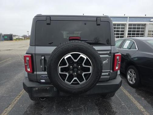 2023 Ford Bronco Outer Banks