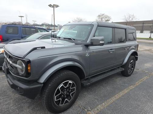 2023 Ford Bronco Outer Banks