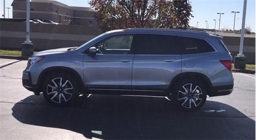 2021 Honda Pilot Touring 8-Passenger