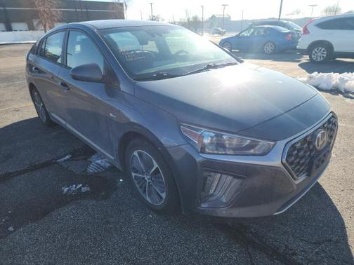 2020 Hyundai IONIQ Plug-In Hybrid SE