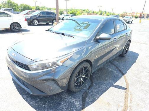 Gravity Gray 2023 Kia Forte LX