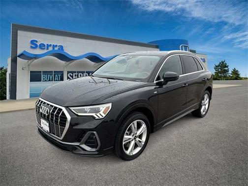 2022 Audi Q3 45 S line Premium Plus