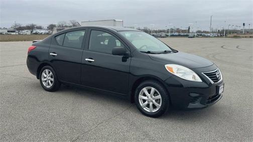 2014 Nissan Versa 1.6 SV