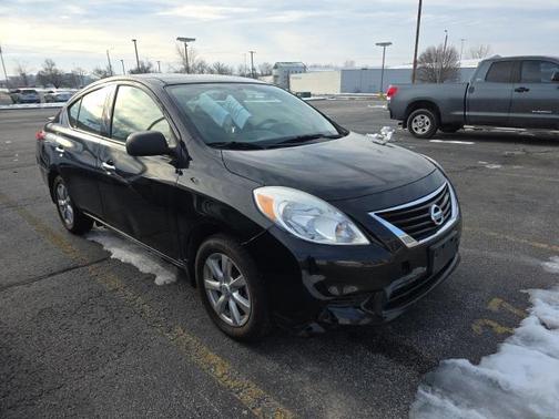 2014 Nissan Versa 1.6 SV