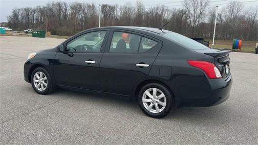 2014 Nissan Versa 1.6 SV