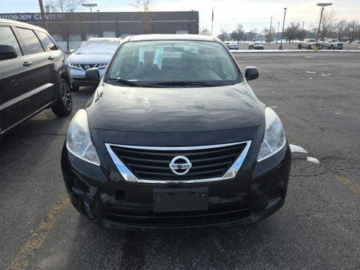 2014 Nissan Versa 1.6 SV