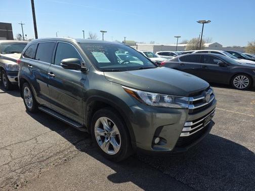 2017 Toyota Highlander Limited
