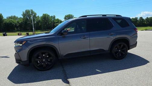 Nh-883 2025 Honda Pilot Black Edition