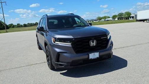 Nh-883 2025 Honda Pilot Black Edition