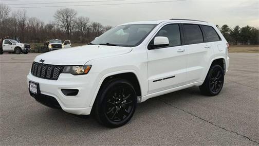 2020 Jeep Grand Cherokee Altitude