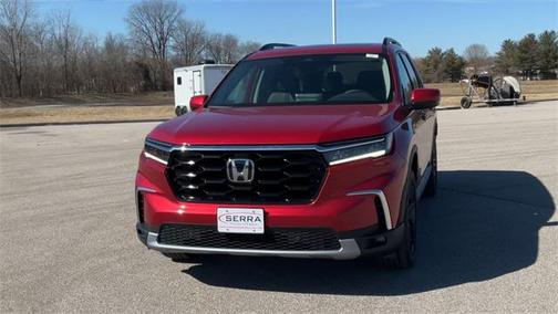 2025 Honda Pilot Touring 8-Passenger