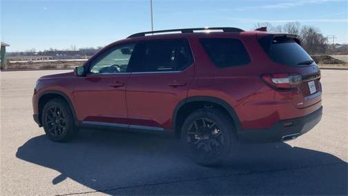 2025 Honda Pilot Touring 8-Passenger