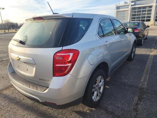 2016 Chevrolet Equinox LS