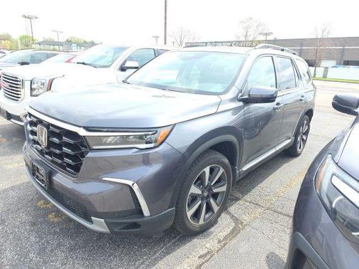 Modern Steel Metallic 2025 Honda Pilot Touring 8-Passenger