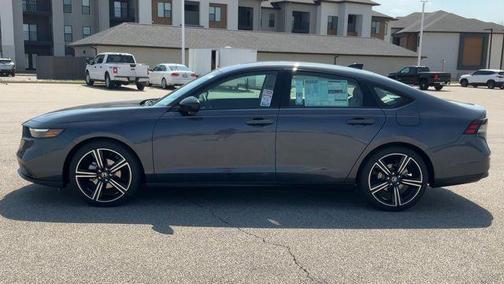 Meteorite Gray Metallic 2026 Honda Accord SE