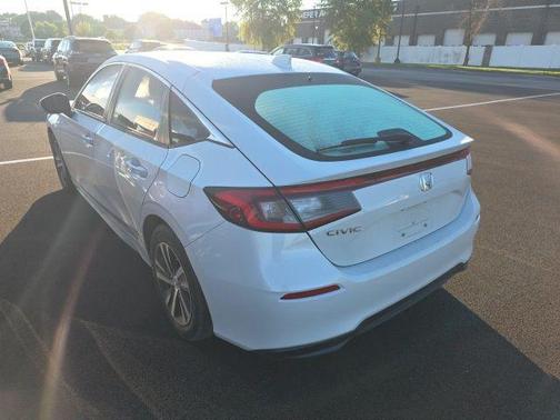 Nh-883 2023 Honda Civic LX