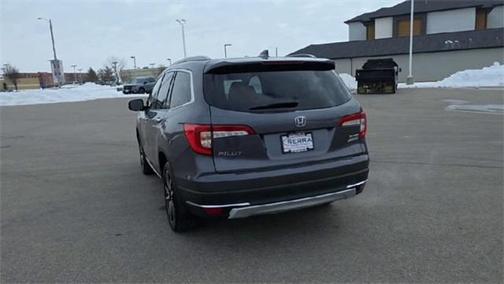 2022 Honda Pilot Touring 8-Passenger