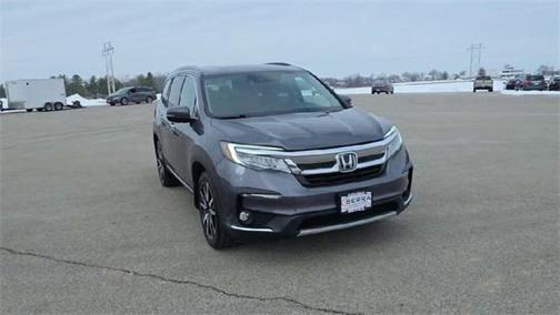 2022 Honda Pilot Touring 8-Passenger