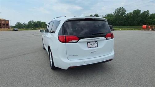 2018 Chrysler Pacifica Touring-L Plus