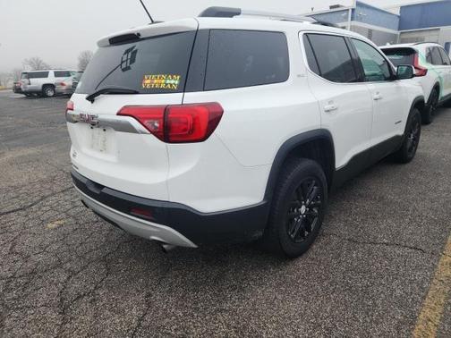 2018 GMC Acadia SLT-1