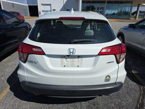 White Orchid Pearl 2016 Honda HR-V LX