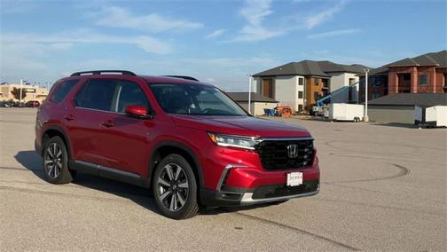 2025 Honda Pilot Touring 8-Passenger