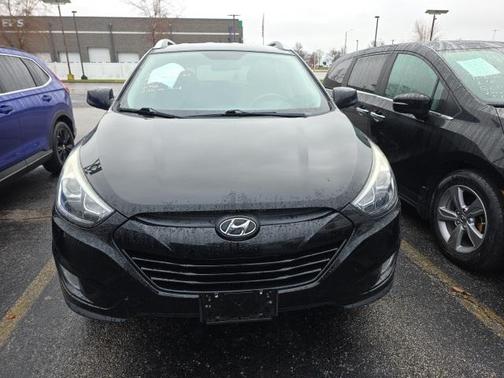 2015 Hyundai TUCSON SE