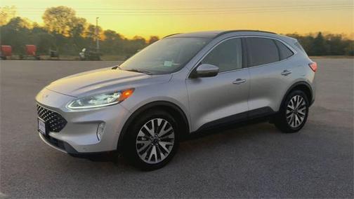 2020 Ford Escape Titanium