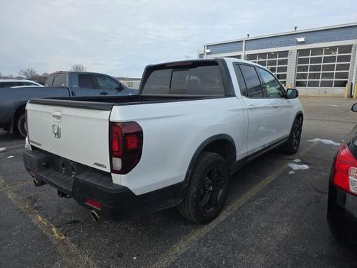 2023 Honda Ridgeline Black
