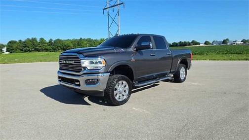 2022 RAM 2500 Laramie Crew Cab 4x4 6'4' Box