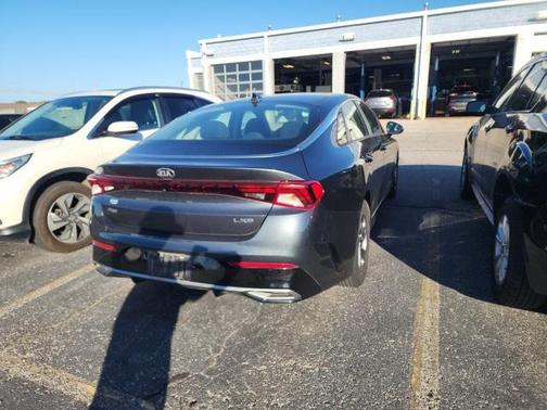 2021 Kia K5 LXS