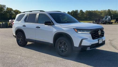 2025 Honda Pilot TrailSport