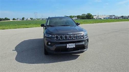 2022 Jeep Compass Latitude Lux