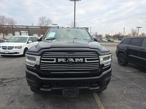 2019 RAM 2500 Laramie Mega Cab 4x4 6'4' Box