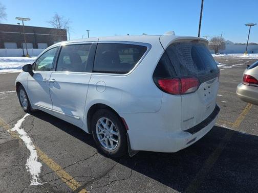 2017 Chrysler Pacifica Touring