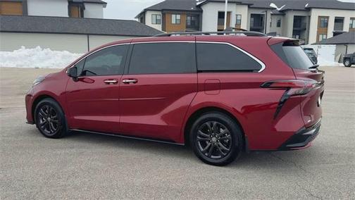 2024 Toyota Sienna XSE 7 Passenger