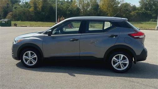 2020 Nissan Kicks S