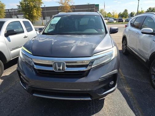 2020 Honda Pilot Touring 8-Passenger