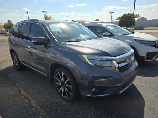 2020 Honda Pilot Touring 8-Passenger