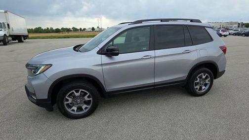 Lunar Silver Metallic 2023 Honda Passport AWD TrailSport